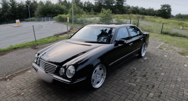 M113K Swapped W210 E55 AMG Takes On Unrestricted Autobahn